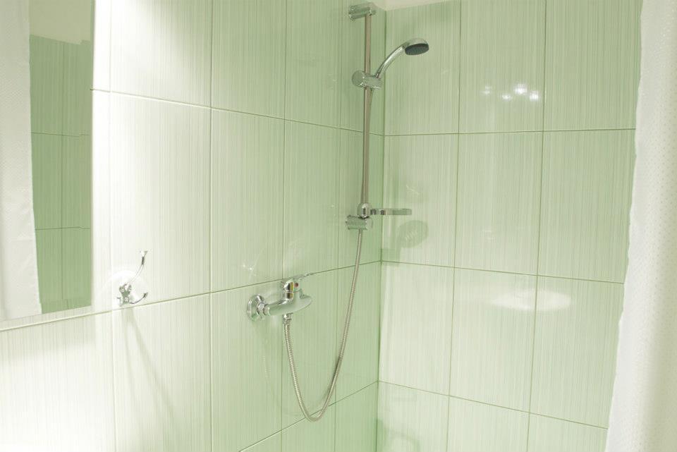 Viesu Maja Zvilnis Hotel Pavilosta Phòng bức ảnh